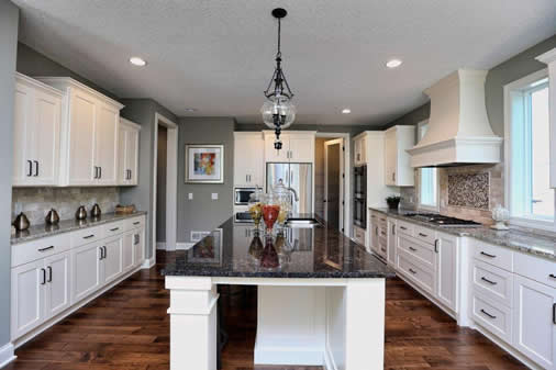 Kitchenette - Transitional - Kitchen - Minneapolis - by A & K Custom  Cabinetry